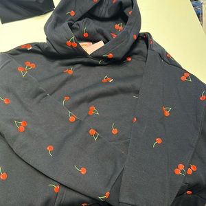 NWT - Starfit Mon Cheri Hoodie - Size L